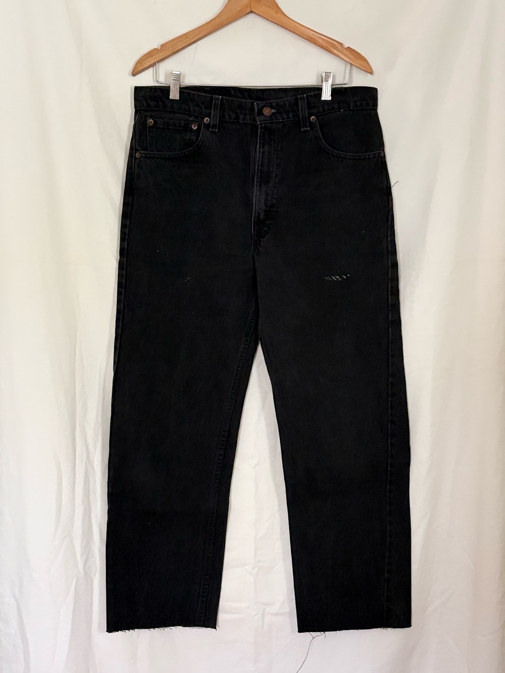 Levi’s Black 505 Reg Straight Men’s Fits 36x27 (Tag 36x36) USA “R” Tag Vintage